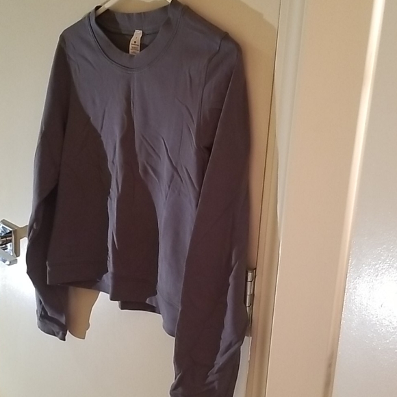 🍋 Lululemon Crop top - Picture 2 of 9